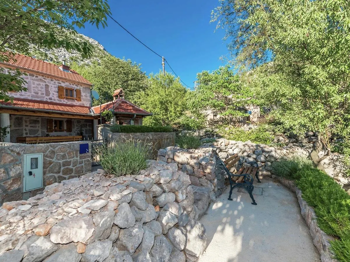 Cozy Holiday Home With Garden In Starigrad  Starigrad Paklenica
